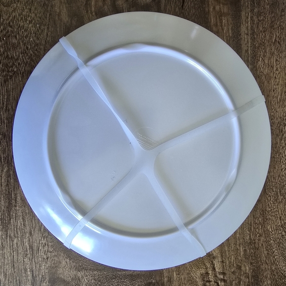 Set of 4 Farmhouse Rachel Ashwell Melamine Floral Spring Plates - Picture 2 of 2